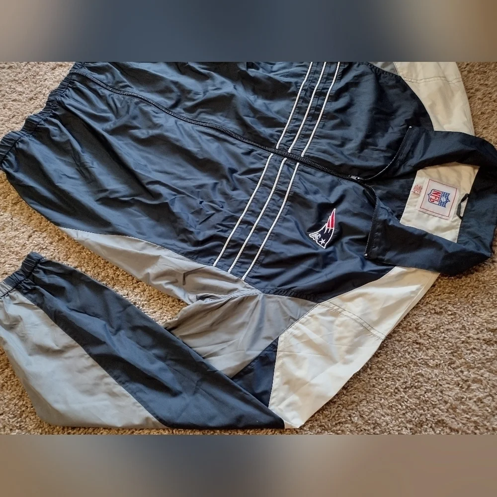 NFL New England Patriots Full Zip Team Jacket XL
